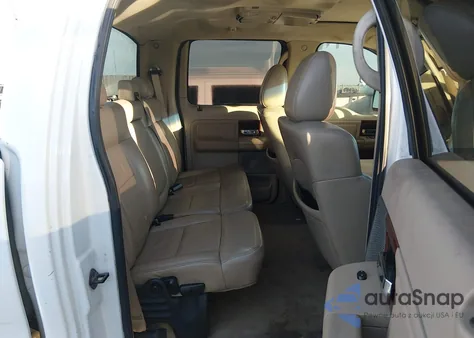 2006 Ford F-150 Lariat/Xlt z USA, uszkodzony, nr VIN 1FTPW125X6FA44279